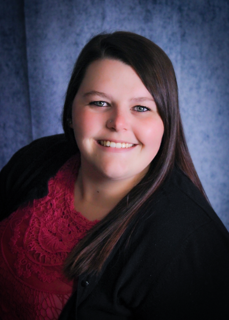 Photo of Lindsi Osborn 